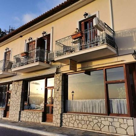 Sun View Guesthouse Делфи Екстериор снимка